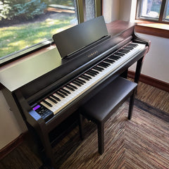Yamaha Clavinova CLP-835 Digital Piano - Rosewood