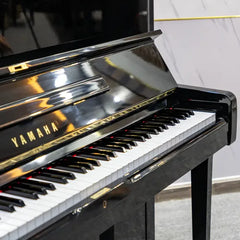 Yamaha Upright Piano U1H Black / Renewed | Made in Japan / Serial: 2679151