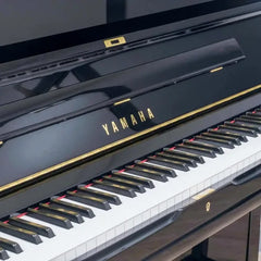 YAMAHA U1A Upright Piano – Renewed in Japan | Polished Black / Serial: 3819209