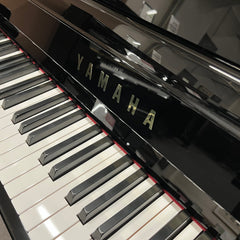 Yamaha Upright Piano b113 Black / Renewed | Serial Number:  J35387814