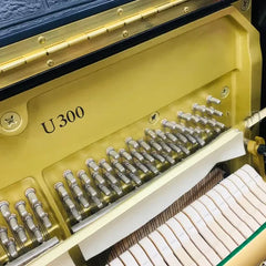 Yamaha Upright Piano U300SX Black / Renewed | Made in Japan / Serial: 5476399