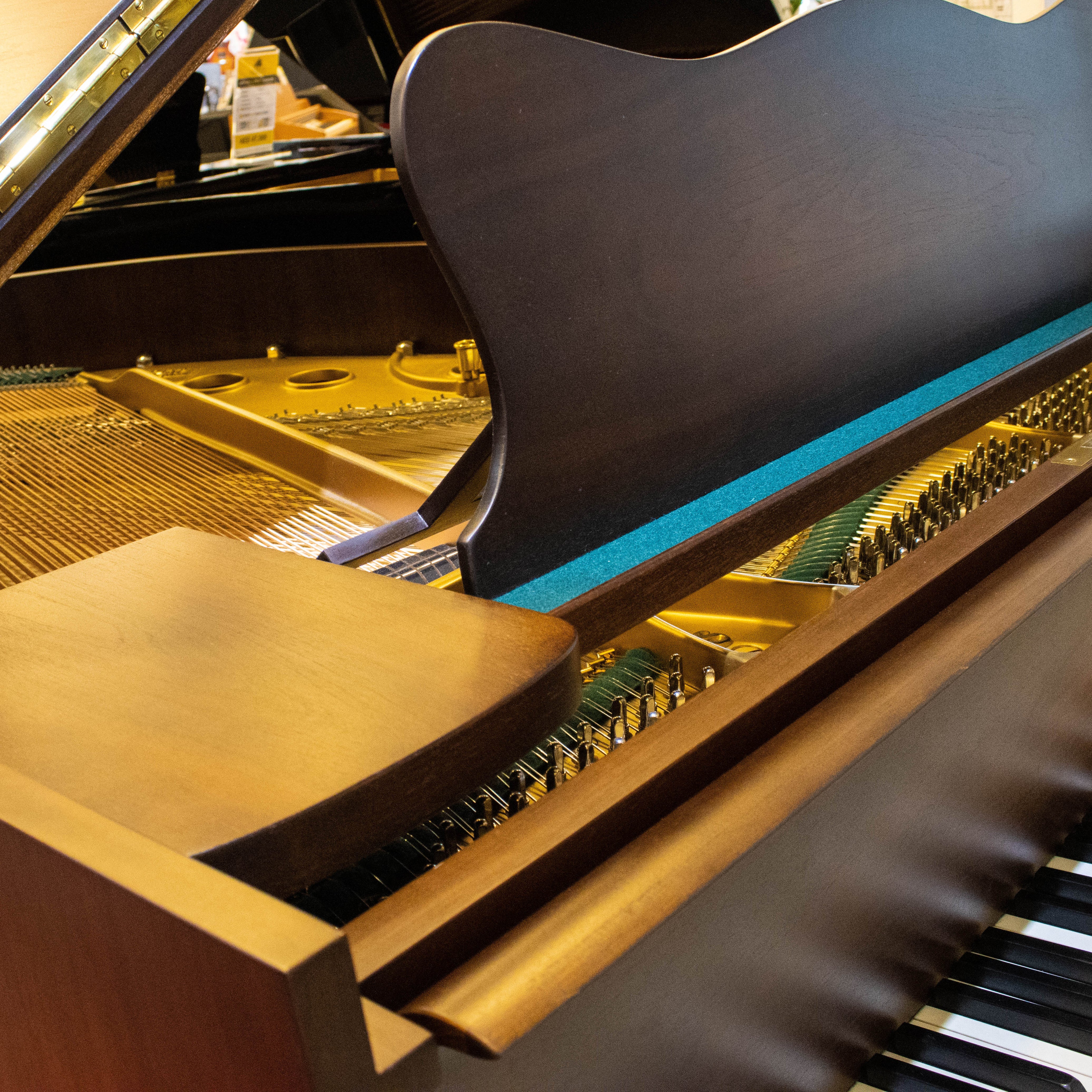 Steinway & Sons S-155